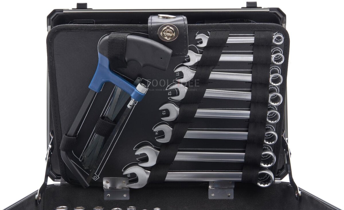 HBM gevulde gereedschapskoffer 111-delig 