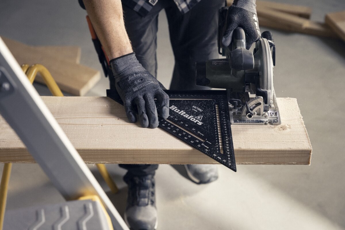 Hultafors Metrisches Sparrenquadrat, groß