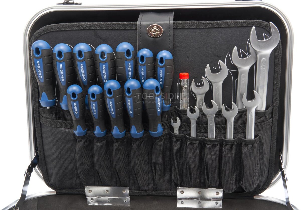 HBM fylt verktøykasse 151 stk 