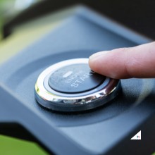 Scheppach Hybrid bensingressklipper MS225-56E 224cc 3kW (med batteri) Scheppach Hybrid bensingressklipper MS225-56E 224cc 3kW (med batteri)