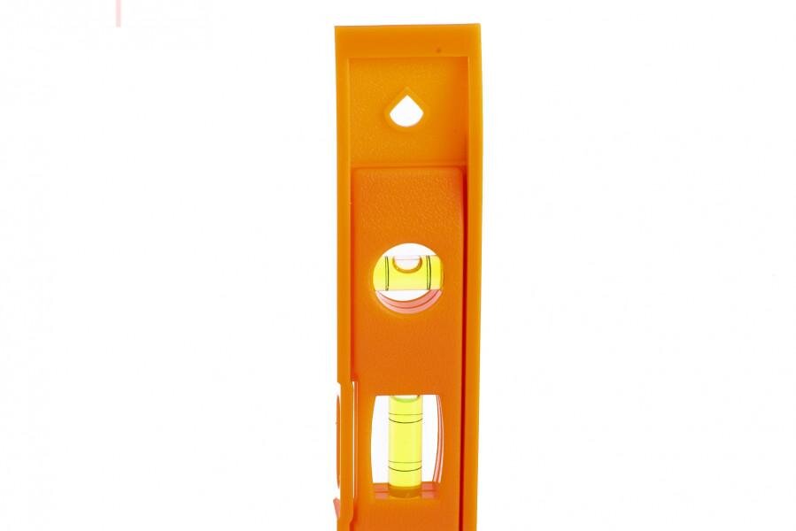 HBM 230 mm. Fickvattenpass med 3 bubblor