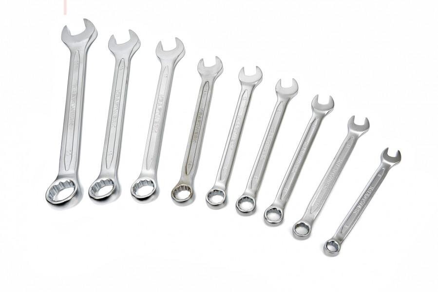 Kraftwerk Werkzeugkoffer 230-teilig 1050NL