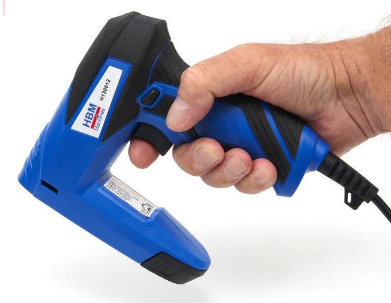 HBM Elektrotacker inklusive 400 Klammern und 100 Nägeln