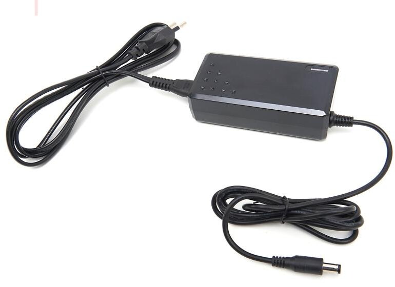 HBM-lader for HBM Profi 10,8 V - 4400mAh flettemaskin inkludert 2 batterier