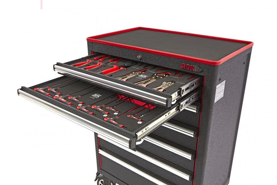 AOK Professional 249-teiliger Werkzeugwagen mit Füllung