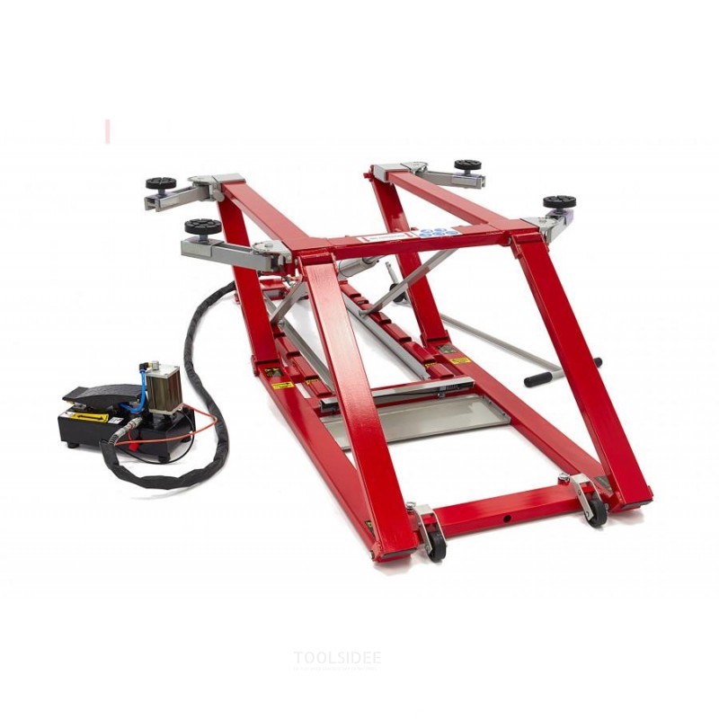 HBM 2500 kg. Rengjøringsbro, Bilbro, Dekkbro, Justerbar, Ekstra lav