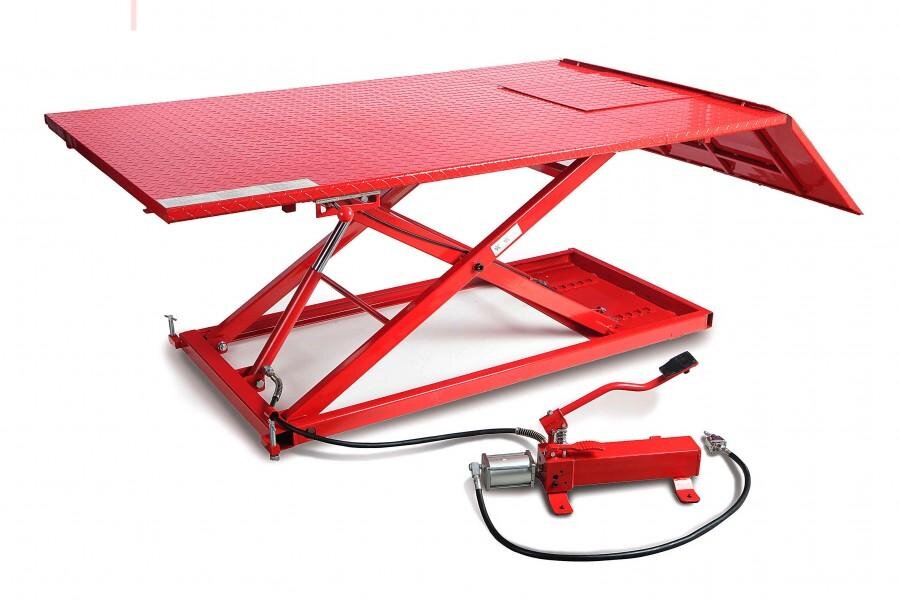 HBM 400 Quad, Trike Motorcycle Lift Table - Red HBM 400 Quad, Trike Motorcycle Lift Table - Red
