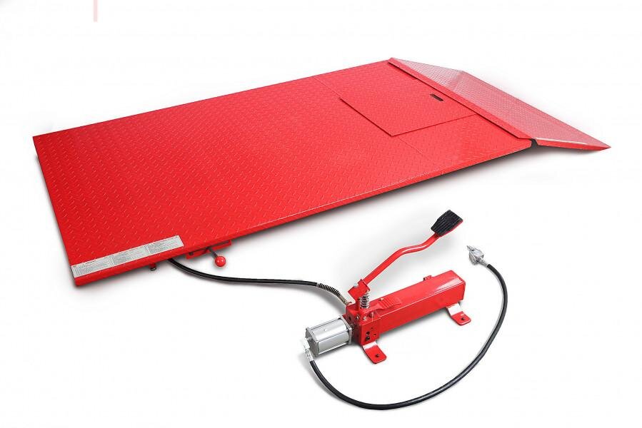 HBM 400 Quad, Trike Motorcycle Lift Table - Red HBM 400 Quad, Trike Motorcycle Lift Table - Red