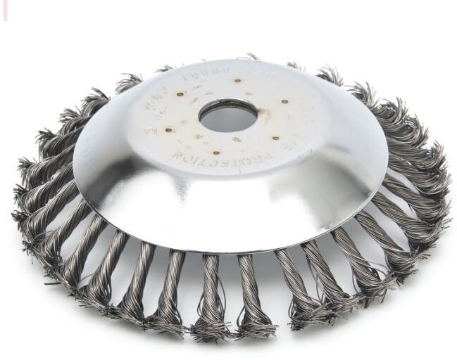 HBM 200 mm. Wildkrautbürste für die Motorsense HBM 200 mm. Wildkrautbürste für die Motorsense