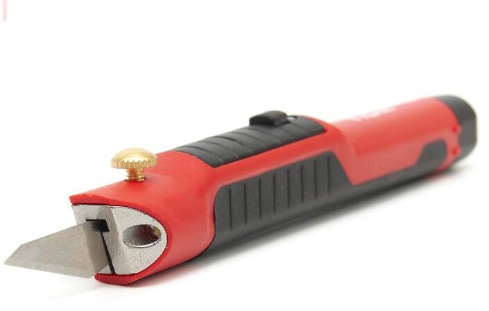 HBM 14 Deles Hobby Kniv Sæt Med LED Lampe HBM 14 Deles Hobby Kniv Sæt Med LED Lampe