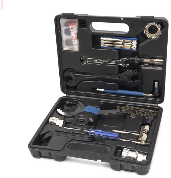 HBM cykelværktøjssæt 18 dele i kuffert