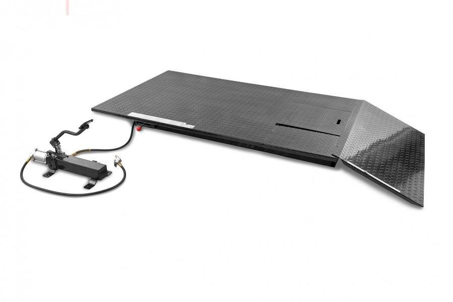 HBM 400 Quad, Trike Motor Lift Table - Black HBM 400 Quad, Trike Motor Lift Table - Black