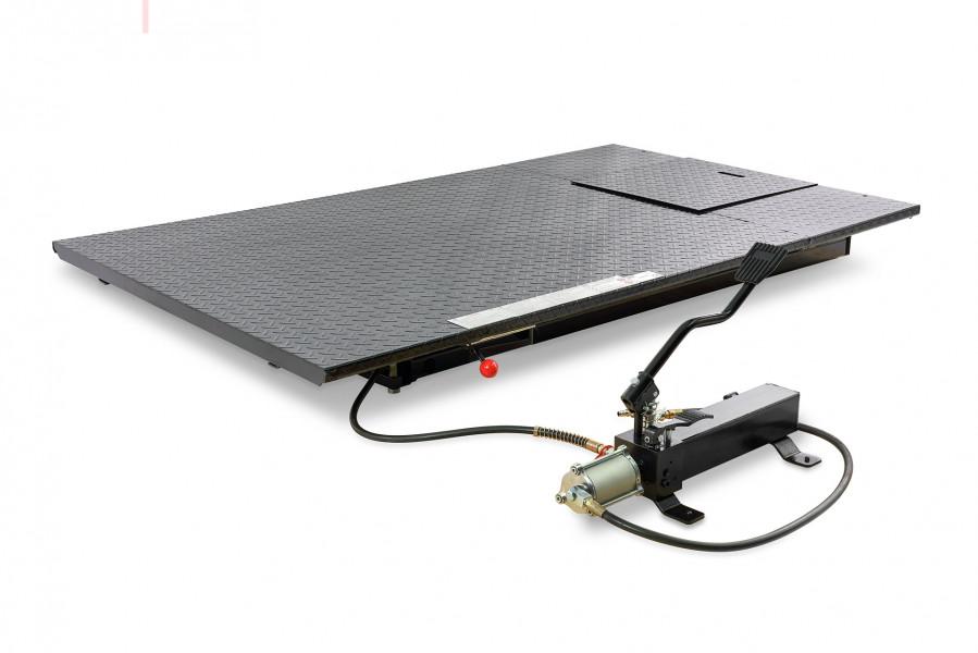 HBM 400 Quad, Trike Motor Lift Table - Black HBM 400 Quad, Trike Motor Lift Table - Black