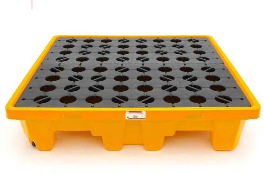 HBM oppsamlingsbrett for oljefat for 4 fat - 230 liter HBM oppsamlingsbrett for oljefat for 4 fat - 230 liter