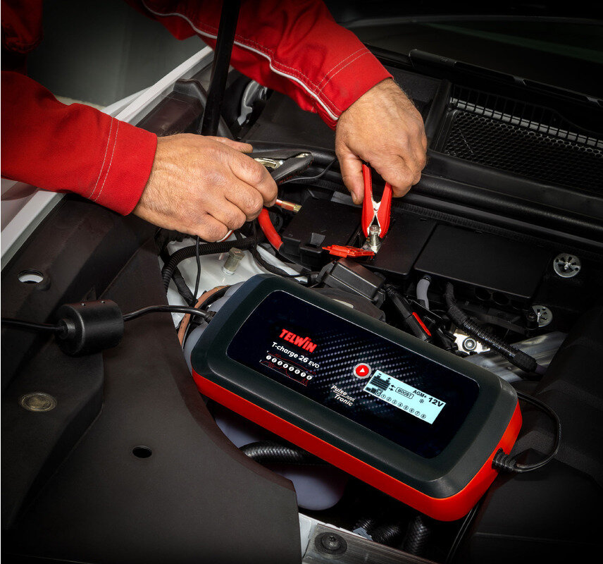 Bærbar elektronisk batterilader vedlikeholdslader 12/24V 16/8A Telwin