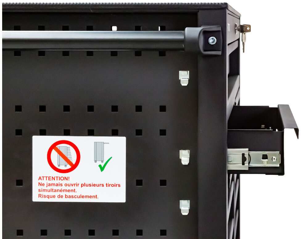 Værktøjsvogn bred 15 skuffer sort MW Tools Værktøjsvogn bred 15 skuffer sort MW Tools