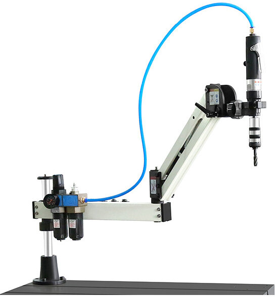 Pneumatisk gevindboringsarm M3 til M12 400 o/min 6 bar arbejdsradius 900 mm inklusive 6 gevindboringspotter glidekobling dia. 19