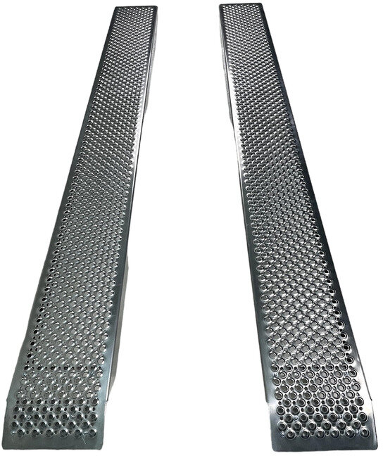 Set of fixed ramps aluminum 1000kg 2500 x 260mm usable width 222mm MW Tools Set of fixed ramps aluminum 1000kg 2500 x 260mm usable width 222mm MW Tools