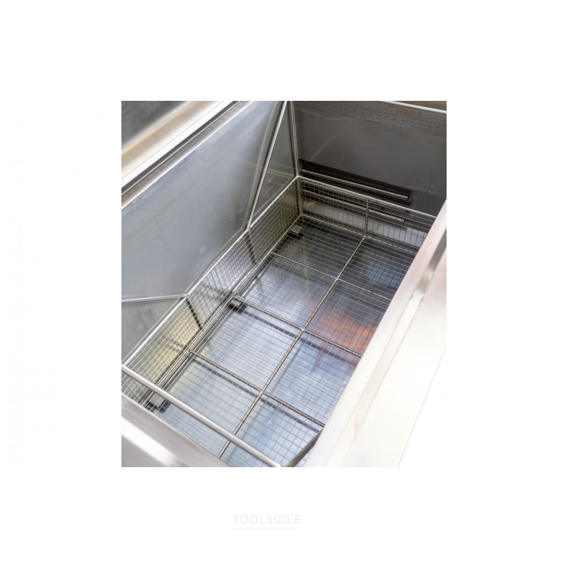 Ultrasonic cleaner 175 l with filter industrial 24/7 operation 40 kHz MW Tools Ultrasonic cleaner 175 l with filter industrial 24/7 operation 40 kHz MW Tools