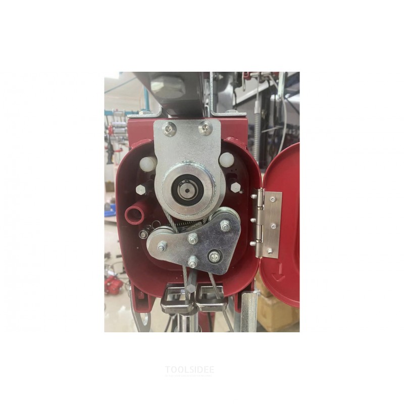 Kabeltalje 300 kg 60m 230V type gennemløb trådløs styring MW Tools Kabeltalje 300 kg 60m 230V type gennemløb trådløs styring MW Tools