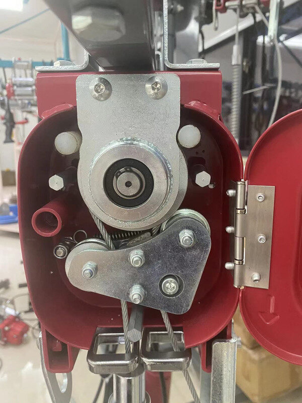 Kabeltalje 300 kg 60m 230V type gennemløb trådløs styring MW Tools