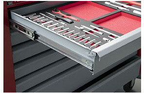 Werkzeugwagen breit 15 Schubladen MW Tools