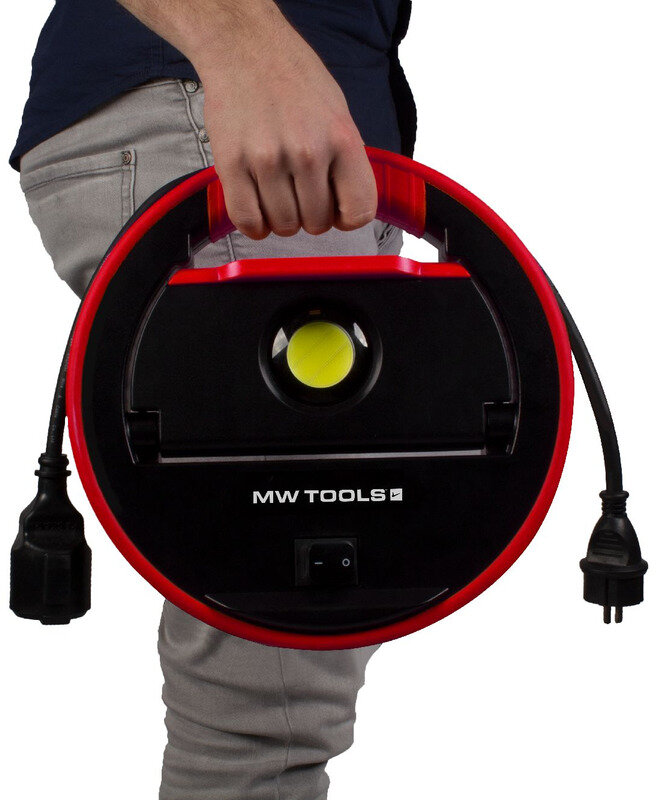 LED-lampe 5000 lumen, 6 m kabel MW Tools LED-lampe 5000 lumen, 6 m kabel MW Tools