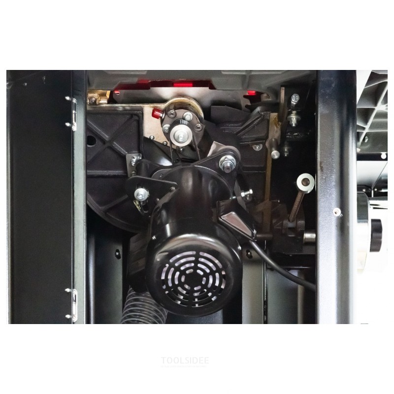 Ammattimainen sahapöytä, sahauskorkeus 79 mm, pitkittäissahaus 91 cm, 1,65 kW, 230V matovaihteella varustetulla sahayksiköllä Ha
