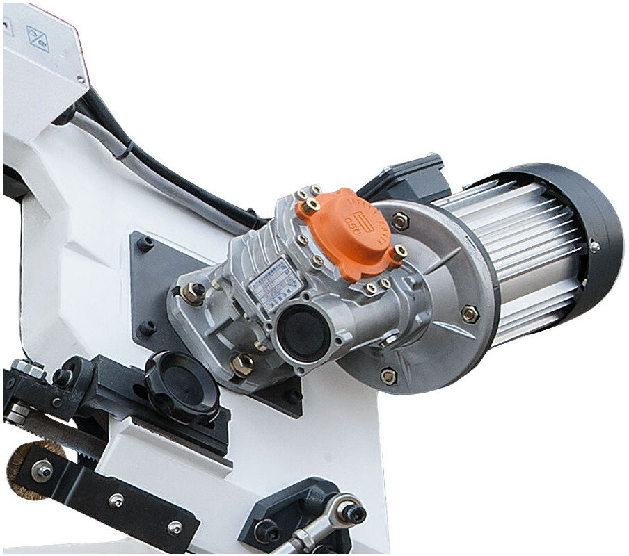 Mobil metallbåndsag 0–45° skjærekapasitet rundt 180 mm 0,55/0,75 kW 400 V 2-trinns kjølegirkasse Optisaw
