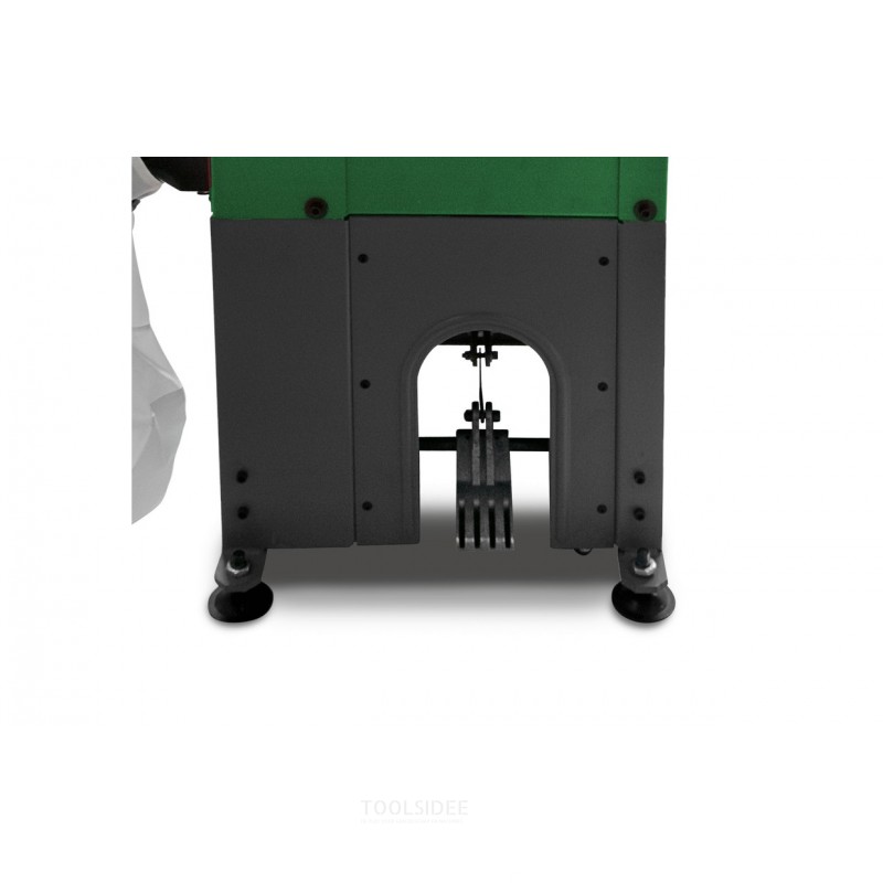 Combined planer thicknesser 254 mm 2 planing knives with integrated extraction 1.2 kW 400V Holzstar Combined planer thicknesser 254 mm 2 planing knives with integrated extraction 1.2 kW 400V Holzstar
