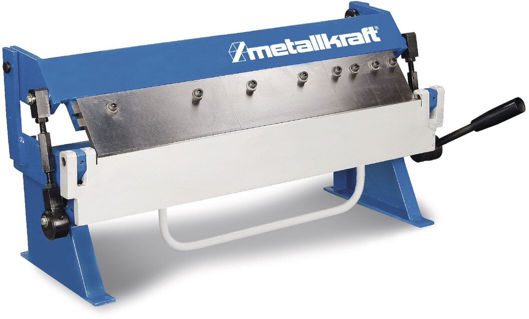 Manuelle Abkantmaschine Tischmodell Arbeitsbreite 610 mm Blechstärken bis 1 mm segmentiertes Obermesser Metallkraft