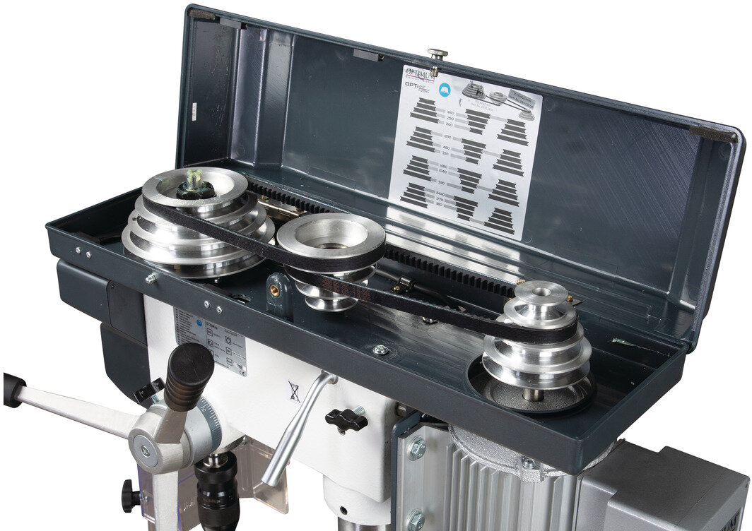 Bohrmaschine zum Bohren bis ø 30 mm, MK4-Aufnahme, 1,1 kW, 400 V, 9 Geschwindigkeiten, digitale Anzeige der Geschwindigkeiten, O