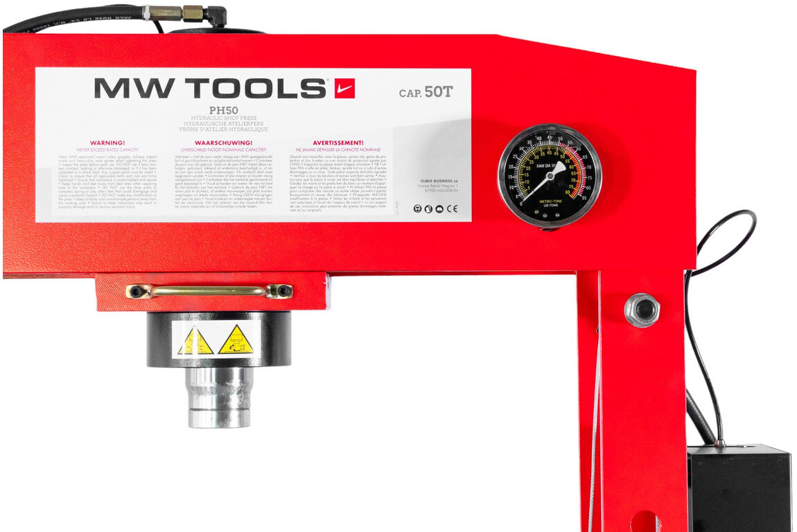 Hydraulic press 50T hand and foot control MW Tools