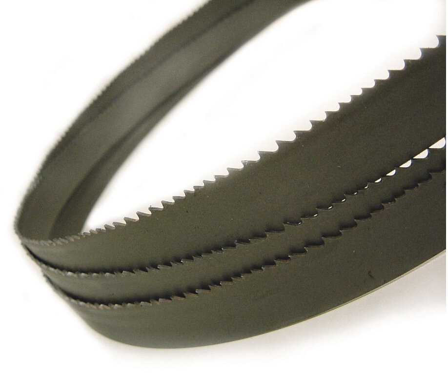 Metallbåndsag 0–60° skjærekapasitet ca. 225 mm 1,5 kW 230 V sagbladhøyde 27 mm inkl. 5 båndsager 1 boks med kjølemelk Optisaw