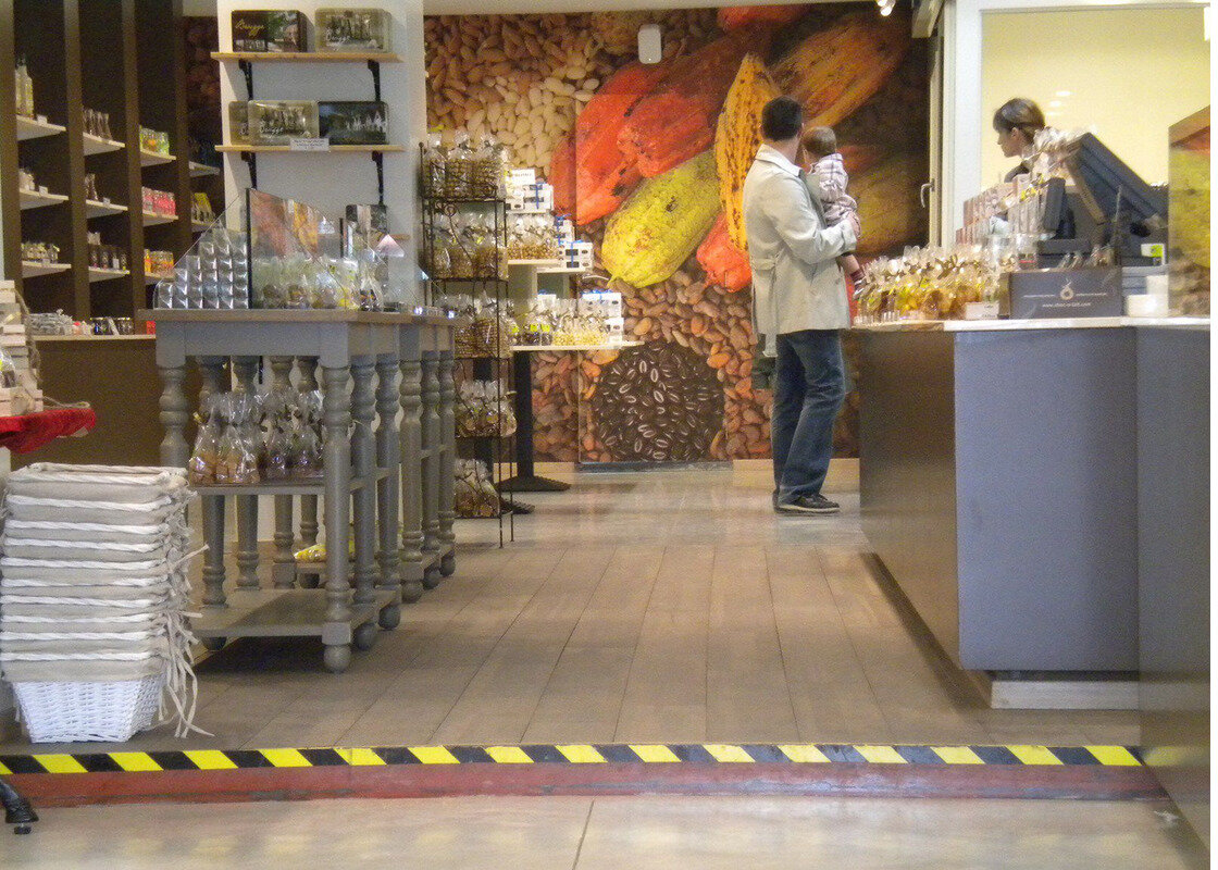 Schwarz/gelbes Signalband MW Tools