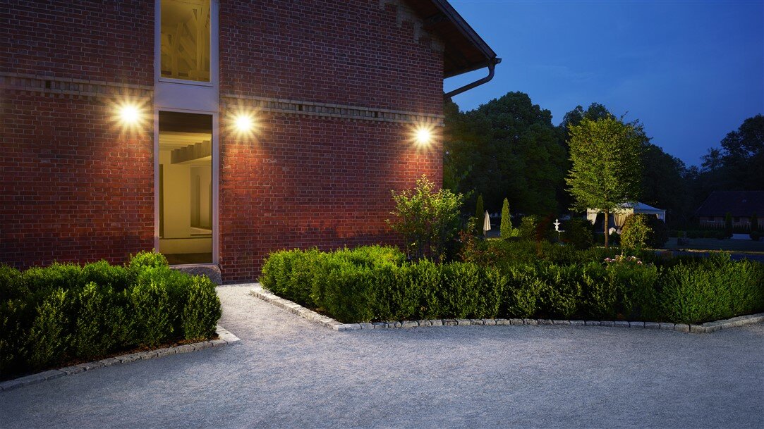 Steinel Außenstrahler LS 150 M schwarz