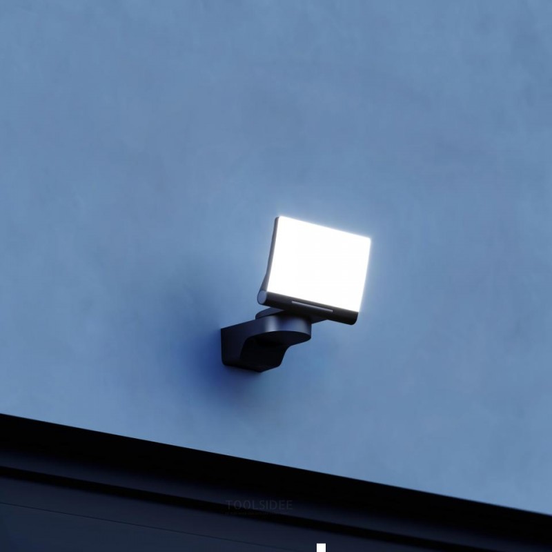Steinel udendørs spotlight XLED Protect FR sort Steinel udendørs spotlight XLED Protect FR sort