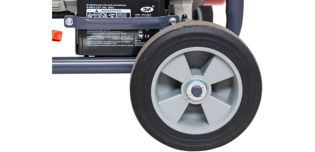 Benzingenerator 9,0 kW 3x400 V og 230 V elektrisk start 25 l tank MW Værktøj