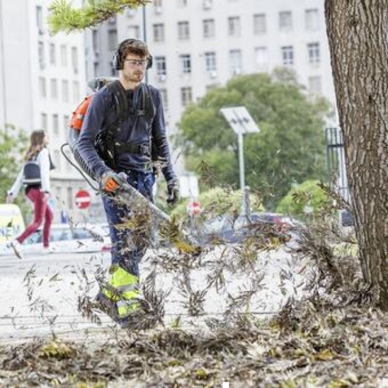 Husqvarna 360BT benzindrevet bladblæser
