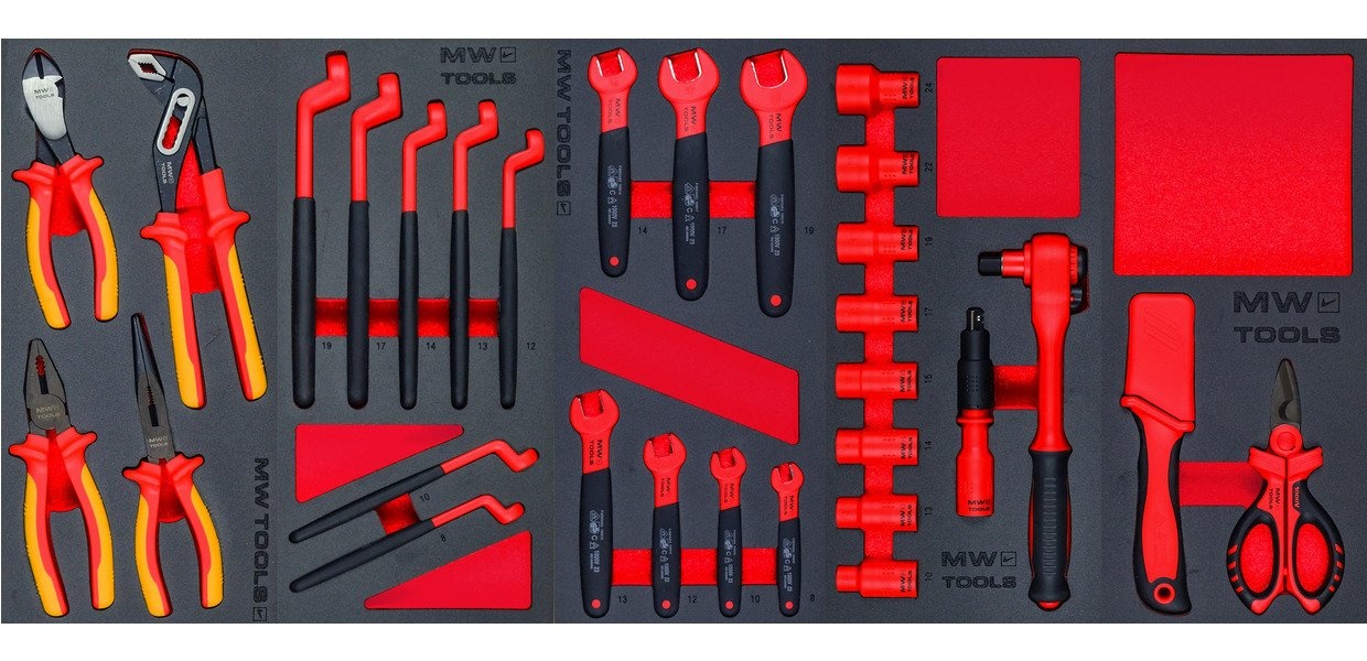 Fyldt bred værktøjsvogn med topkasse EV XXL 782 dele MW Tools