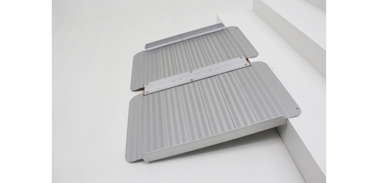 Aluminiumsrampe 300 kg længde 610 mm x bredde 720 mm foldbar MW Tools