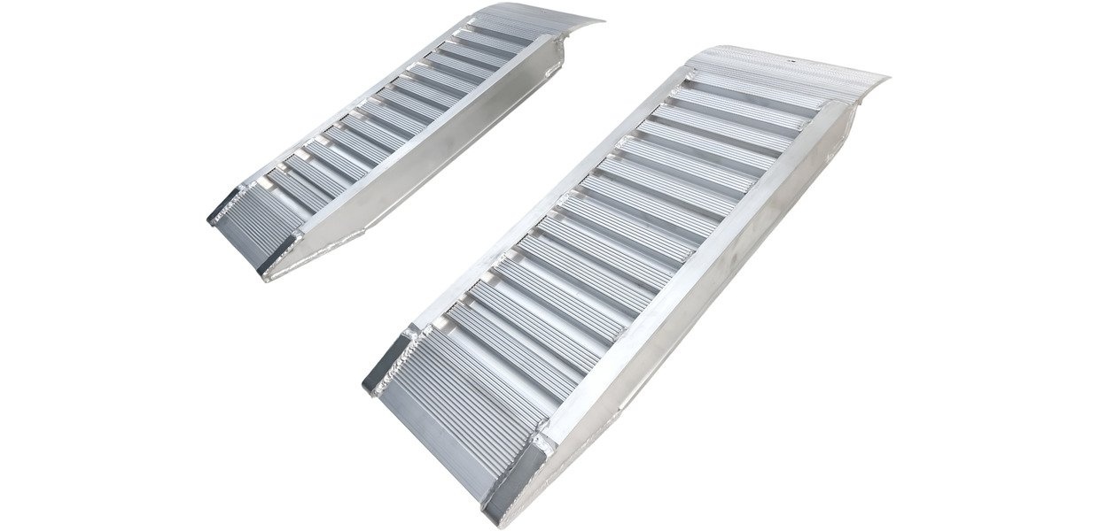 Aluminiumsrampe 270 kg længde 1850 mm x bredde 750 mm 3-vejs foldbar MW Tools