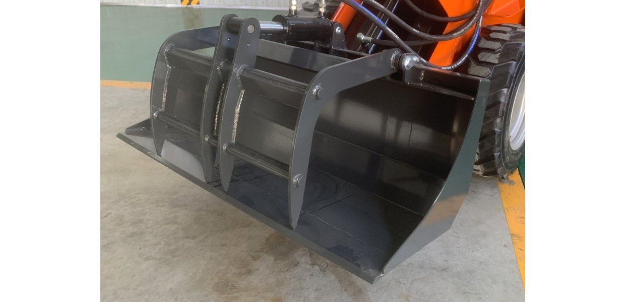 Kompakt 3-hjulet hjullæsser 480 kg - 15 hk benzinmotor - Hydrostatisk drev - Med førersæde MW Tools Kompakt 3-hjulet hjullæsser 480 kg - 15 hk benzinmotor - Hydrostatisk drev - Med førersæde MW Tools