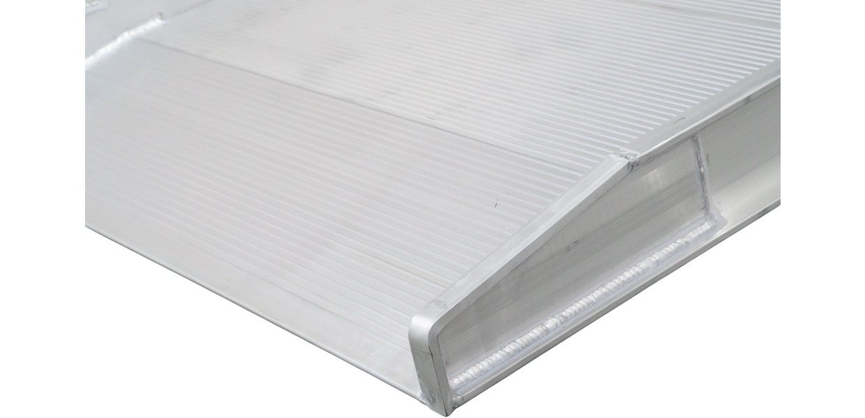 Oprijplaat vast aluminium 1 ton 3000 x 1000mm MW Tools