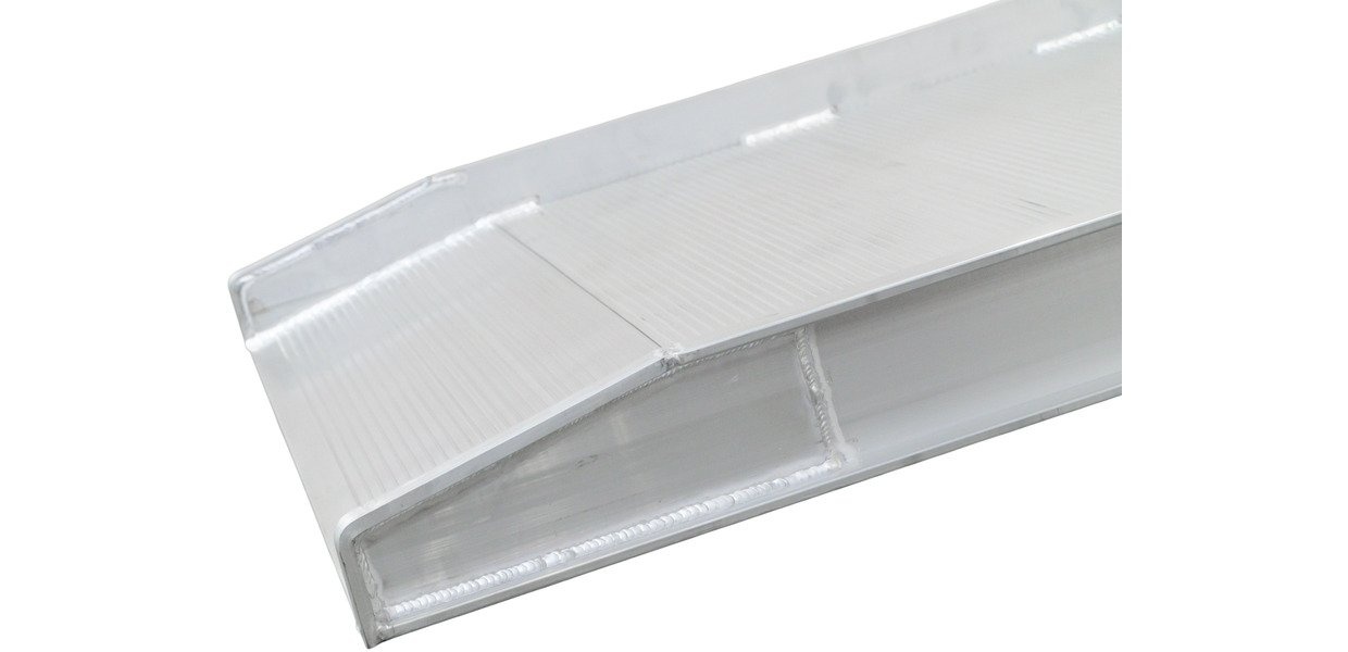 Oprijplaat vast aluminium 1 ton 3000 x 1000mm MW Tools