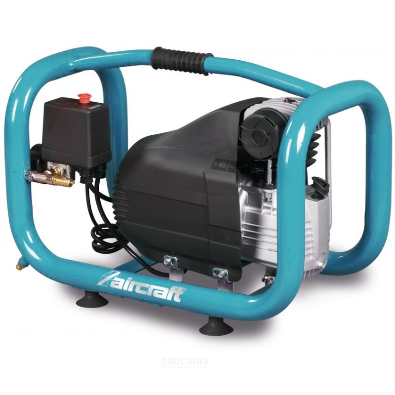 Kompakt kompressor med olietank 2,4 l 0,6 kW / 0,81 hk 85 l/min 15 bar 230V Fly Kompakt kompressor med olietank 2,4 l 0,6 kW / 0,81 hk 85 l/min 15 bar 230V Fly