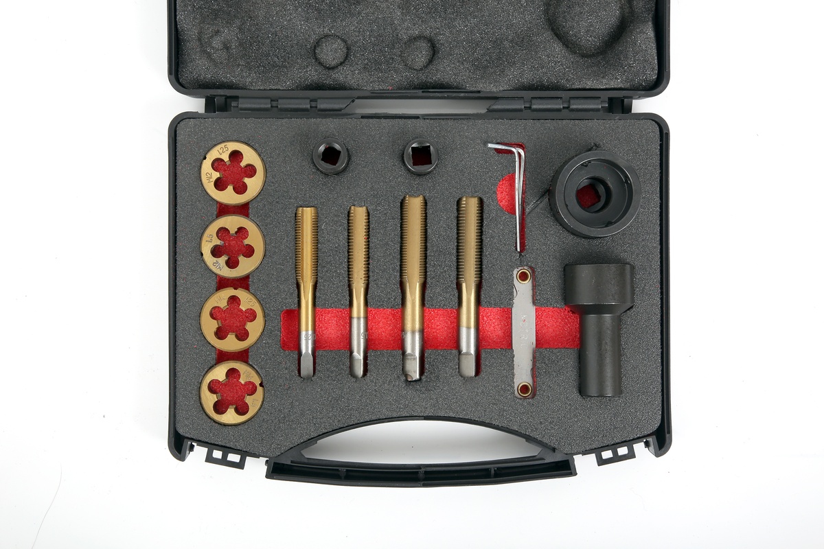 HBM wielbout, wielmoer, wielflens schroefdraad reparatieset 14-delig