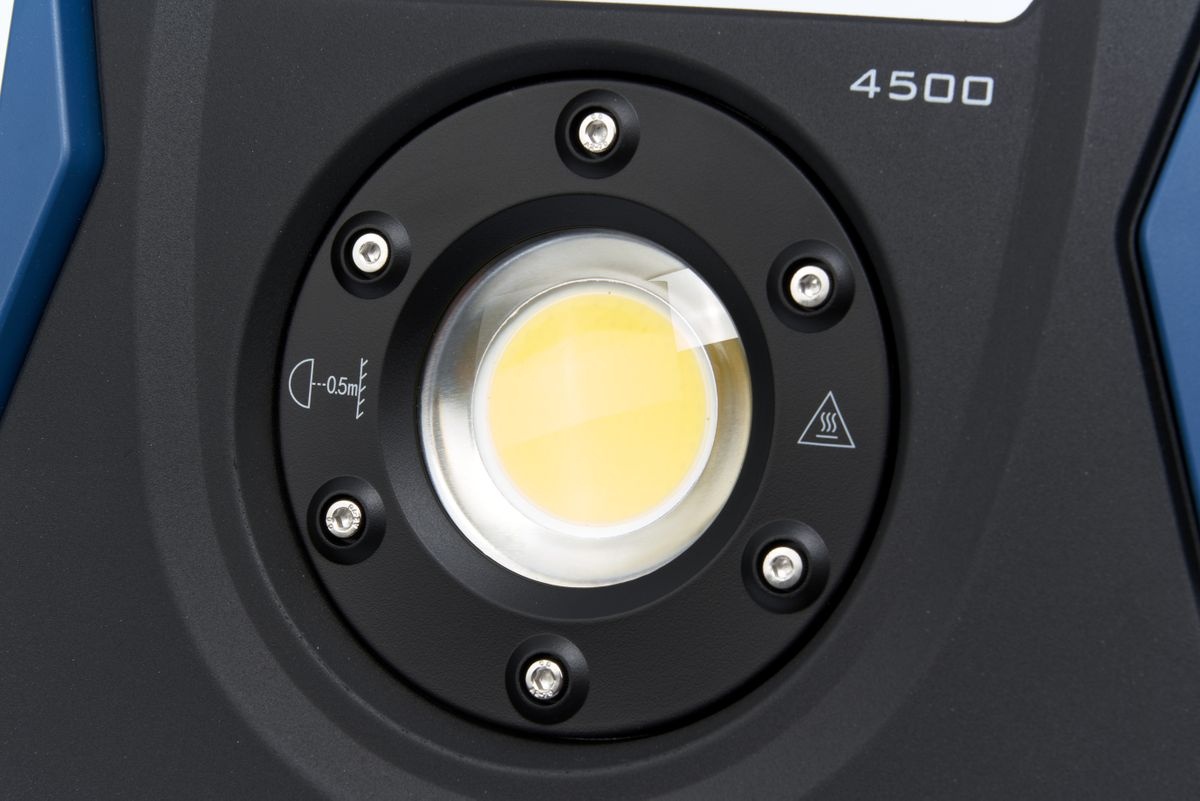 HBM LED multi batteribyggelampe 45W 5000 lumen 5000K klasse 3
