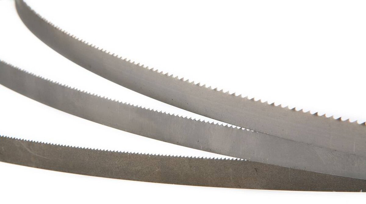 HBM 2560 mm. sawing bands for wood HBM 2560 mm. sawing bands for wood