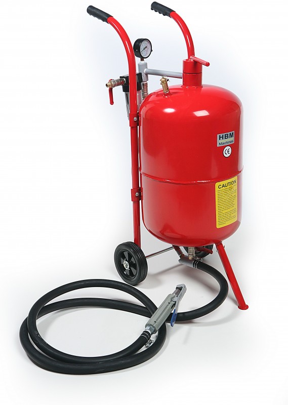 HBM SBC 10 Mobil sandblæsningskedel 40L 6 Bar 600 l/min 21 kg. HBM SBC 10 Mobil sandblæsningskedel 40L 6 Bar 600 l/min 21 kg.